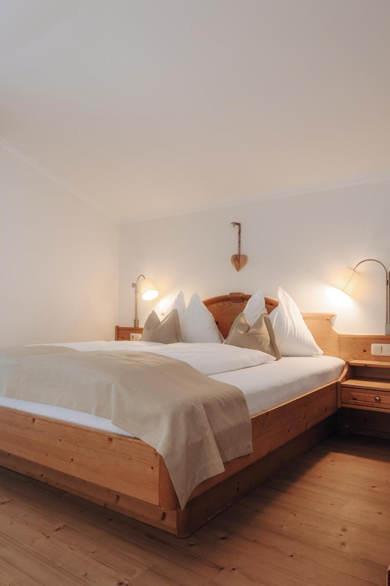 Hotel Krone Grossarl Eksteriør billede