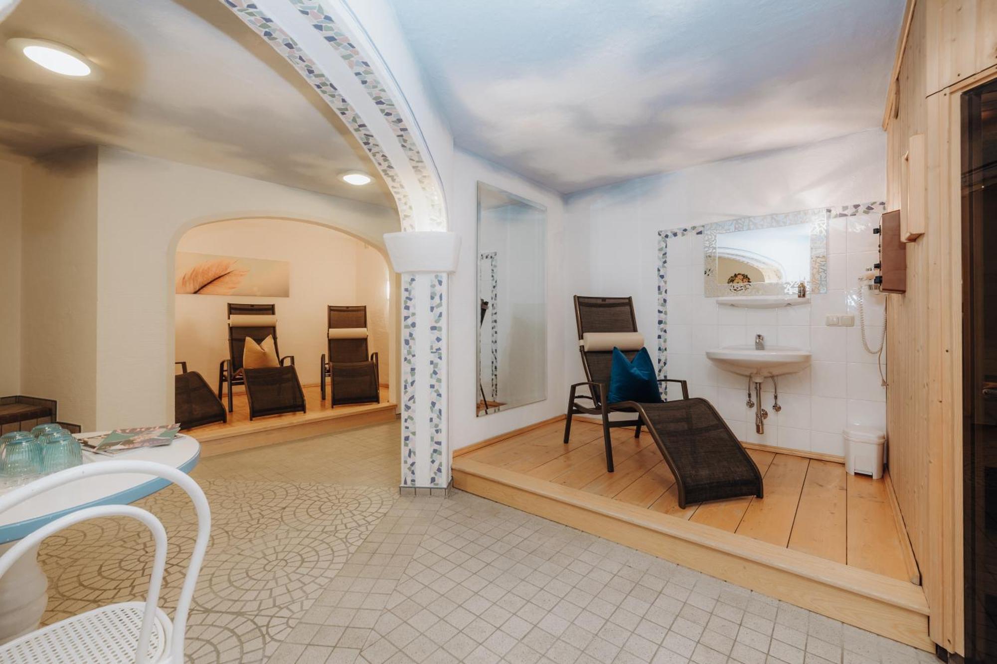 Hotel Krone Grossarl Eksteriør billede